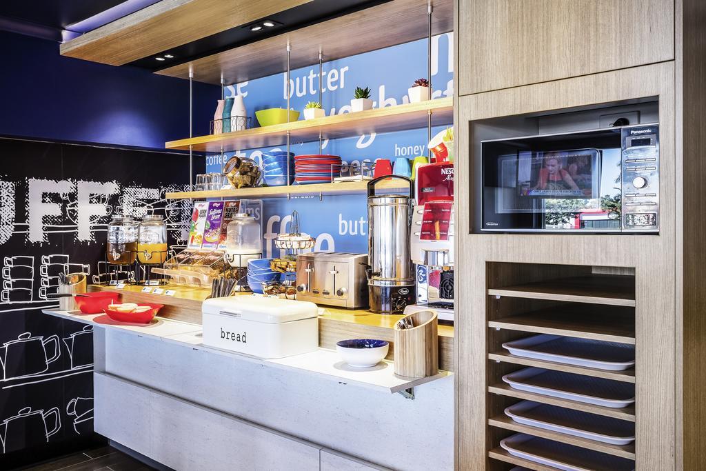 Ibis Budget Bordeaux Centre Bastide Bordéus Exterior foto