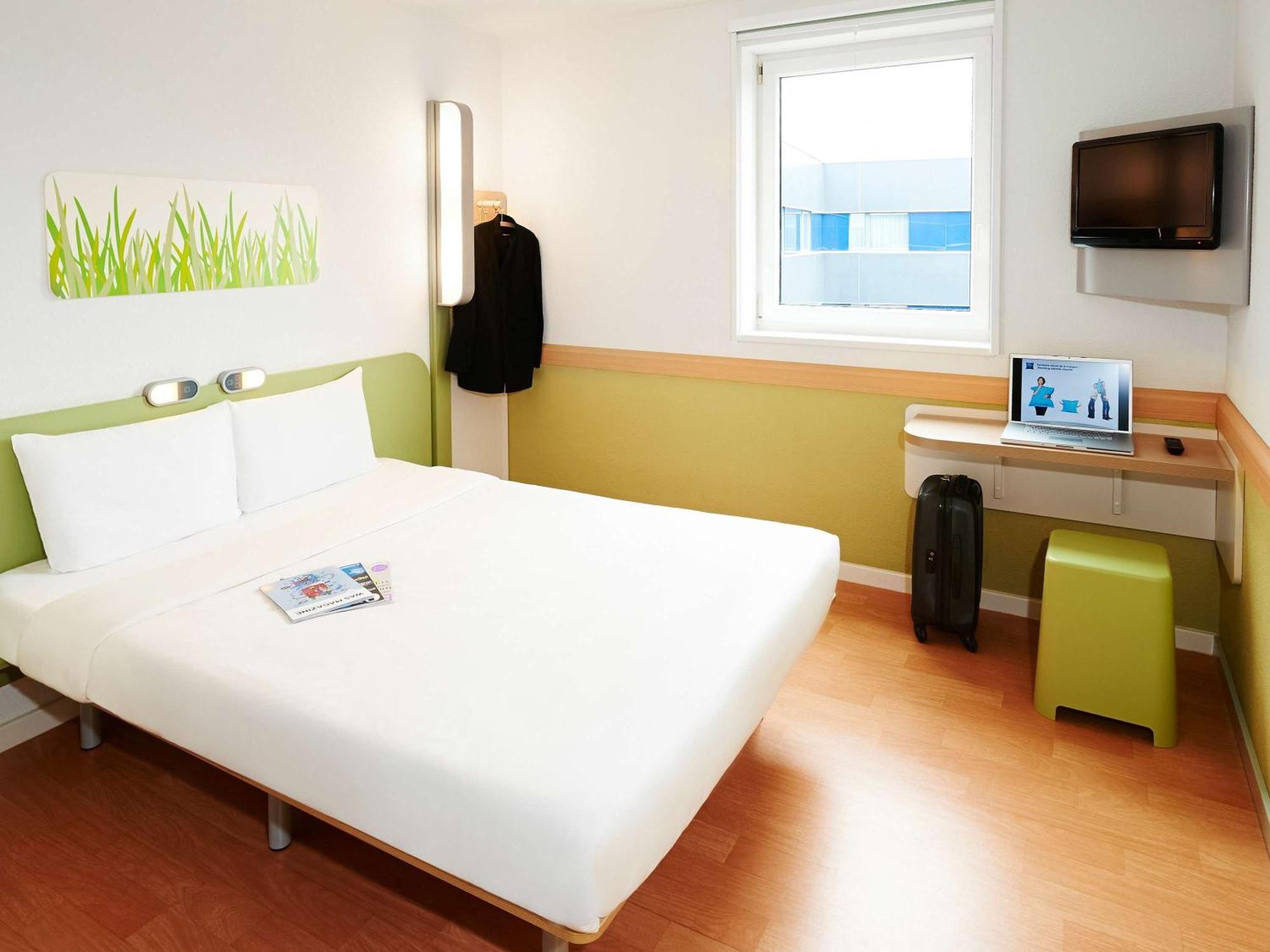 Ibis Budget Bordeaux Centre Bastide Bordéus Exterior foto